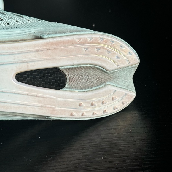 Hoka Cielo X Mo Performance Shoe Size W115/ M10 - Picture 7 of 11